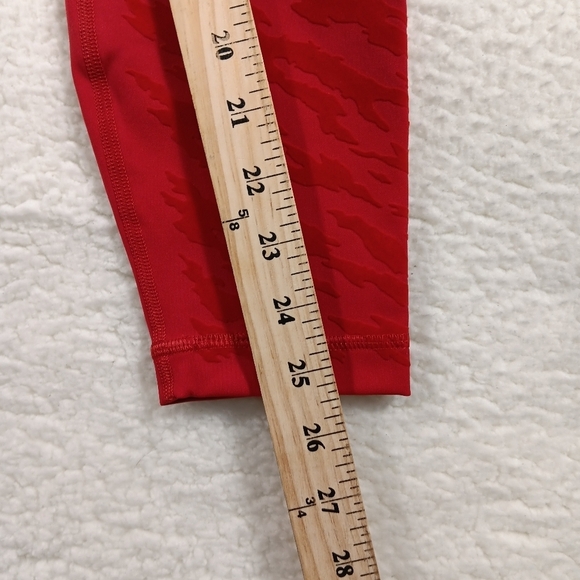 Lululemon Leggings Womens 2 Red Lunar New Year Wunder Under 25” Tiger Stripe NWT - Picture 10 of 12